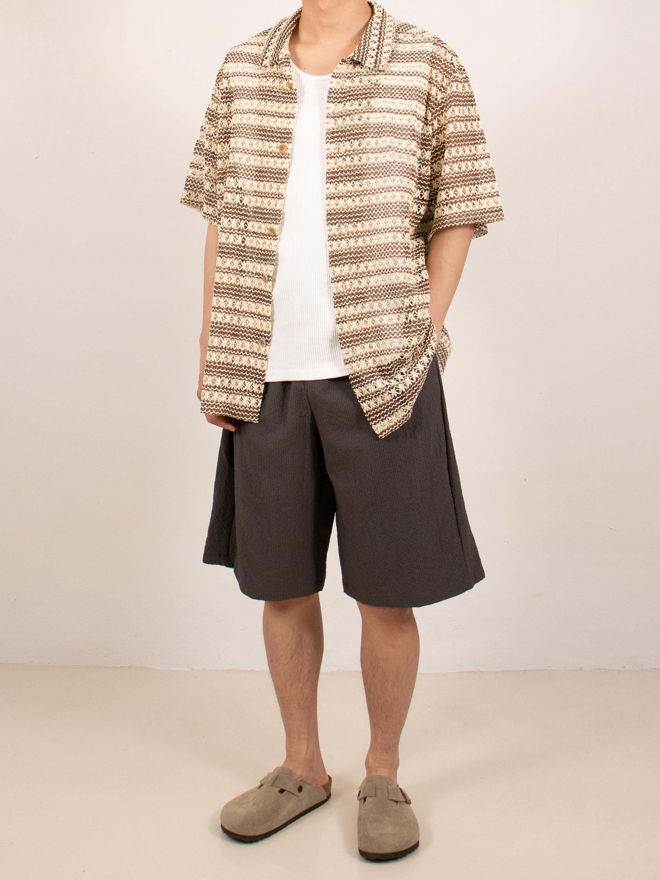 Brown Textured Knit Pattern Short-Sleeve Shirt