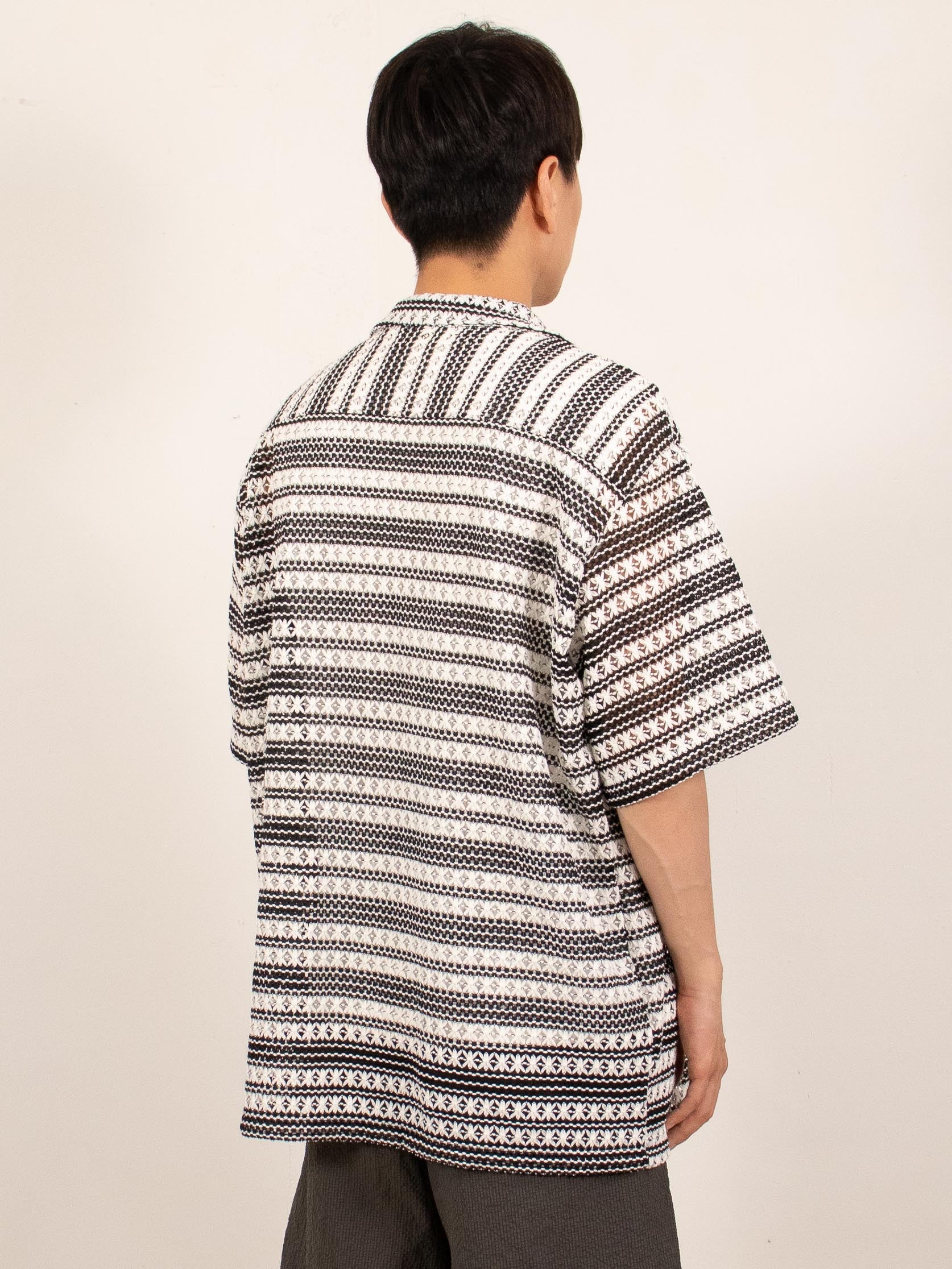Black Textured Knit Pattern Short-Sleeve Shirt